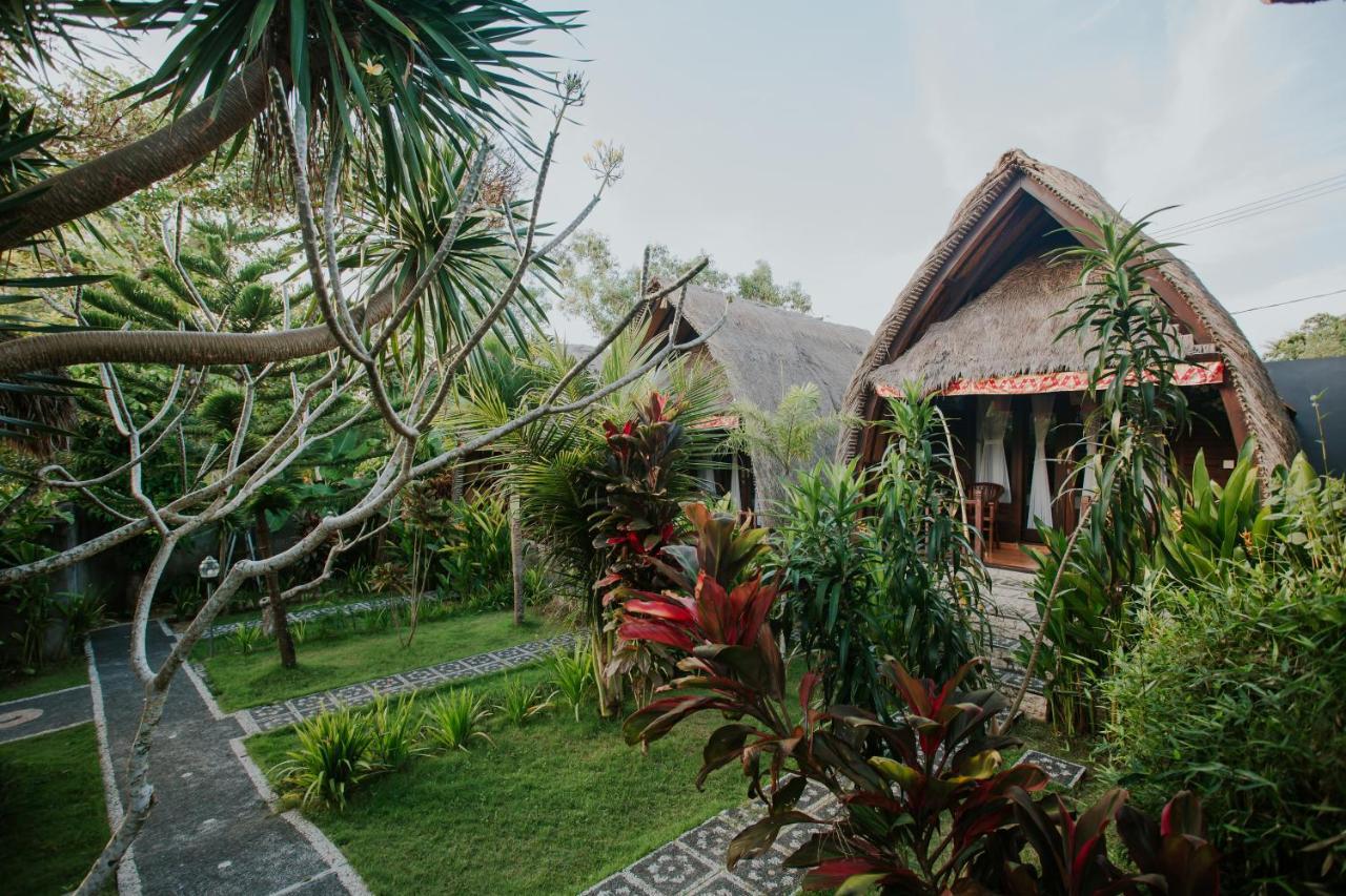 Jona Bungalow Toyapakeh Dış mekan fotoğraf