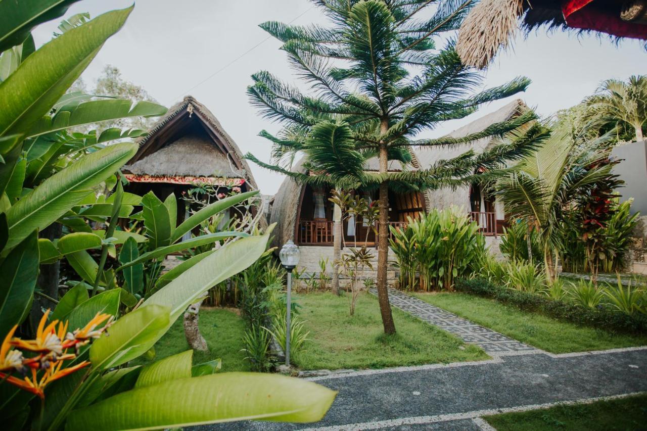 Jona Bungalow Toyapakeh Dış mekan fotoğraf